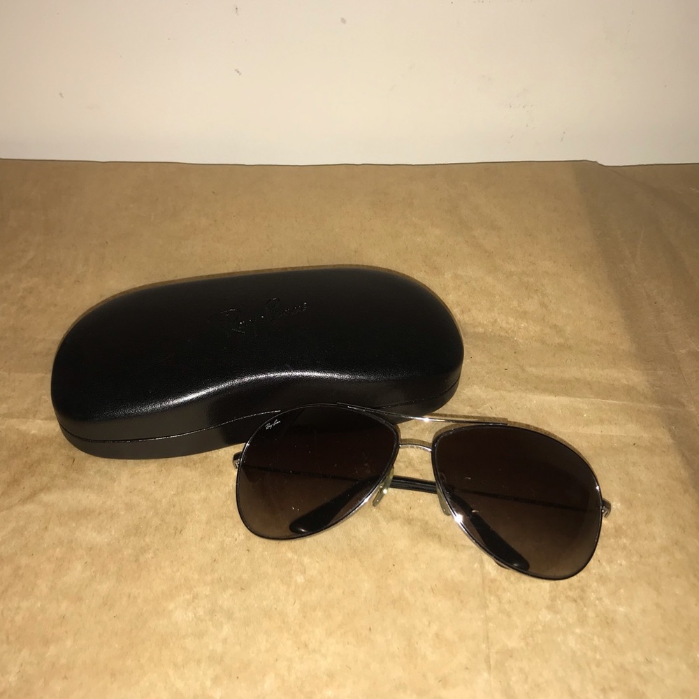 💯% Authentic Ray Ban Brown Aviator sunglasses